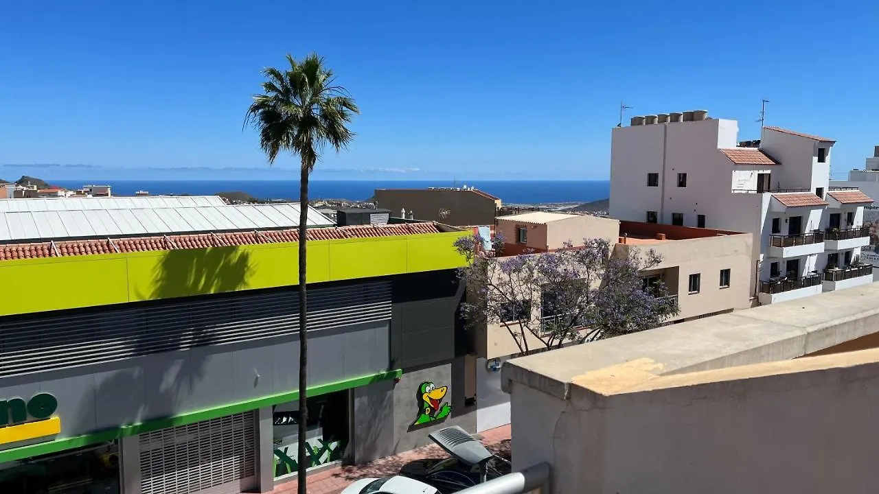 Cosy Apartment With Rooftop Terrace And Wifi Valle de San Lorenzo